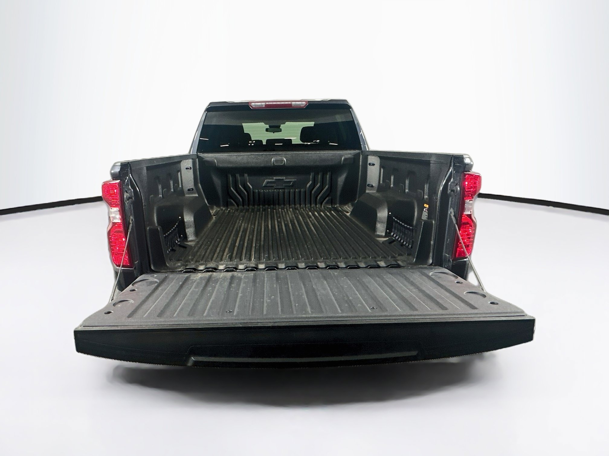 Used 2024 Chevrolet Silverado 1500 LT AWD/4WD image 26