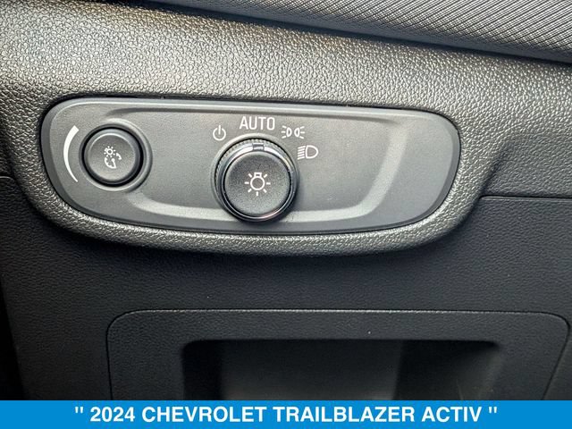 Used 2024 Chevrolet TrailBlazer ACTIV w/ Driver Confidence Package AWD/4WD image 20