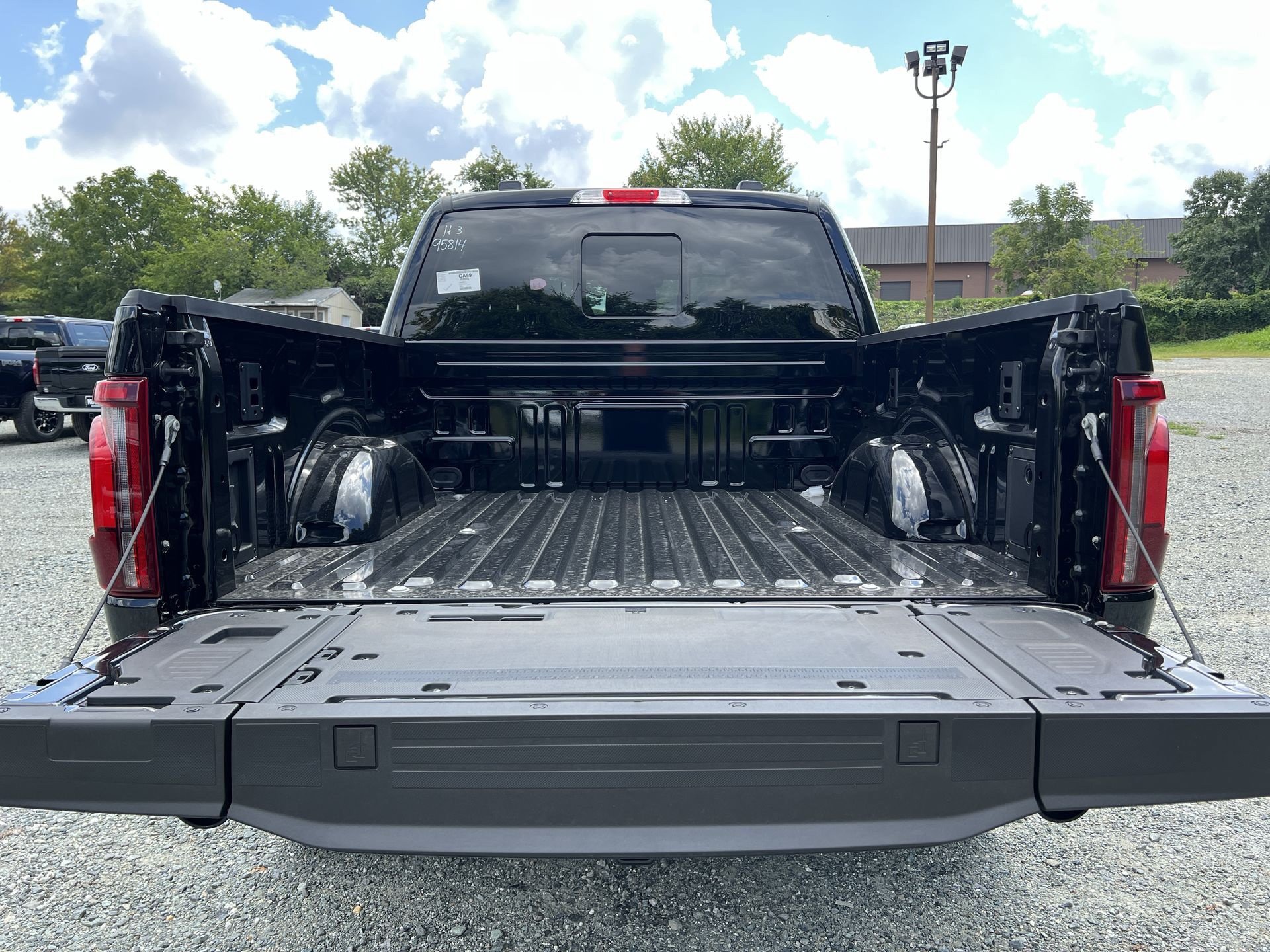 New 2026 Ford F150 Lariat w/ Equipment Group 501A Mid AWD/4WD image 25
