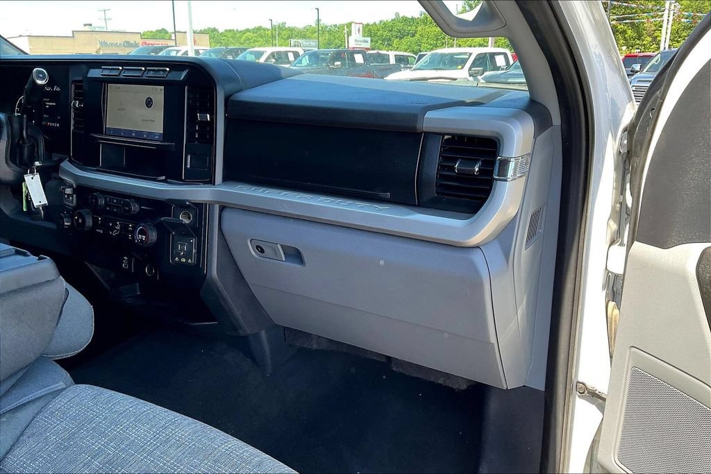 Used 2024 Ford F350 XLT w/ 360-Degree Camera Package AWD/4WD image 17