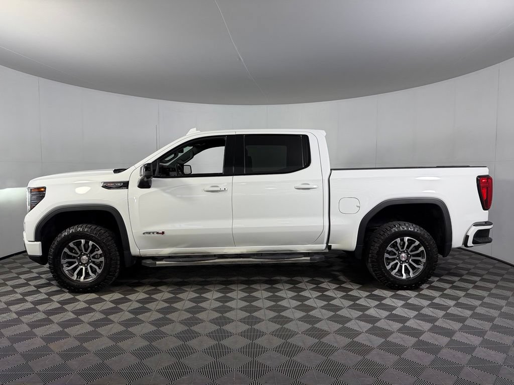 Used 2023 GMC Sierra 1500 AT4 AWD/4WD image 11