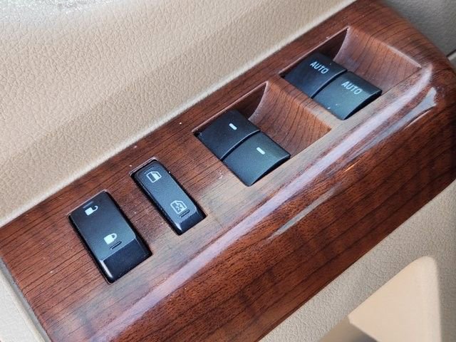 Used 2015 Ford F250 King Ranch w/ FX4 Off-Road Package image 22