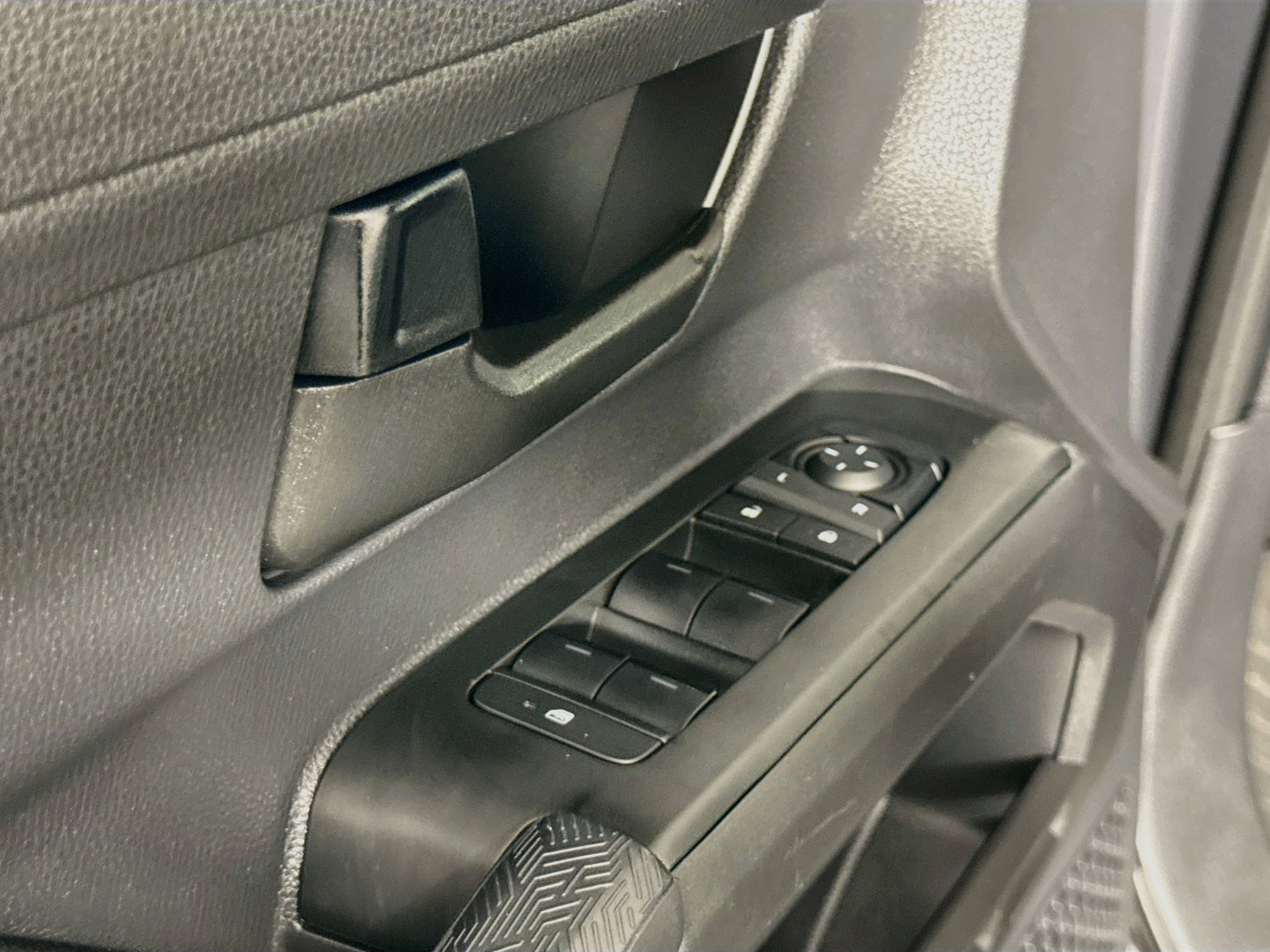 Certified 2026 Toyota Tacoma SR5 AWD/4WD image 19