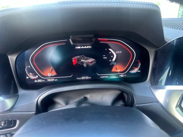 Used 2022 BMW M440i Convertible RWD image 16