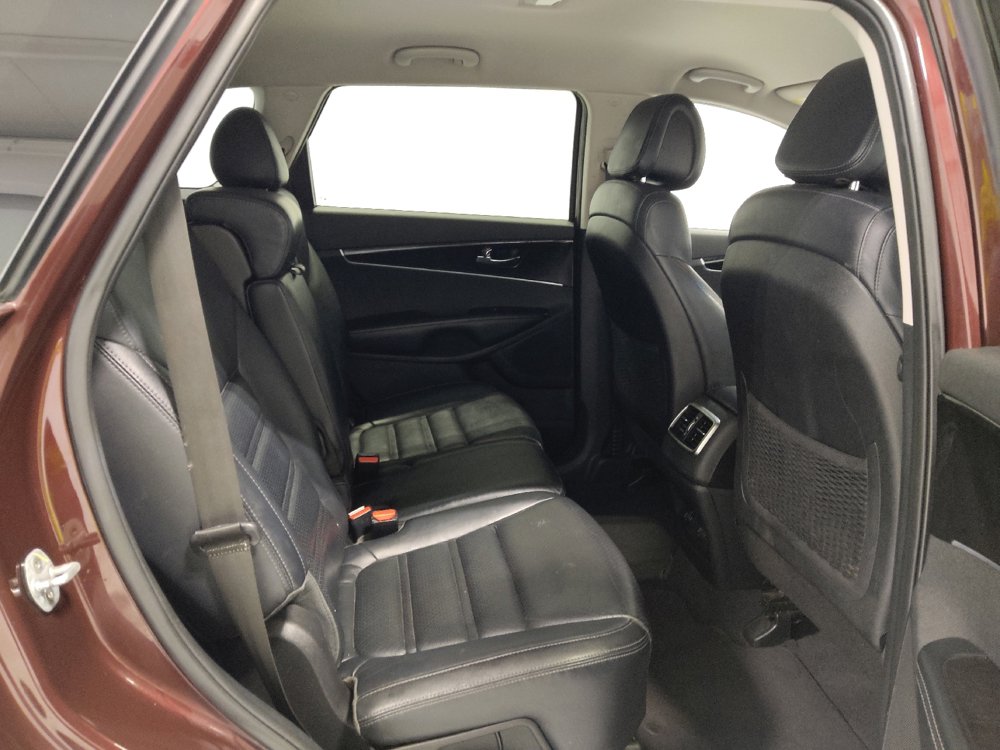 Used 2016 Kia Sorento EX image 19