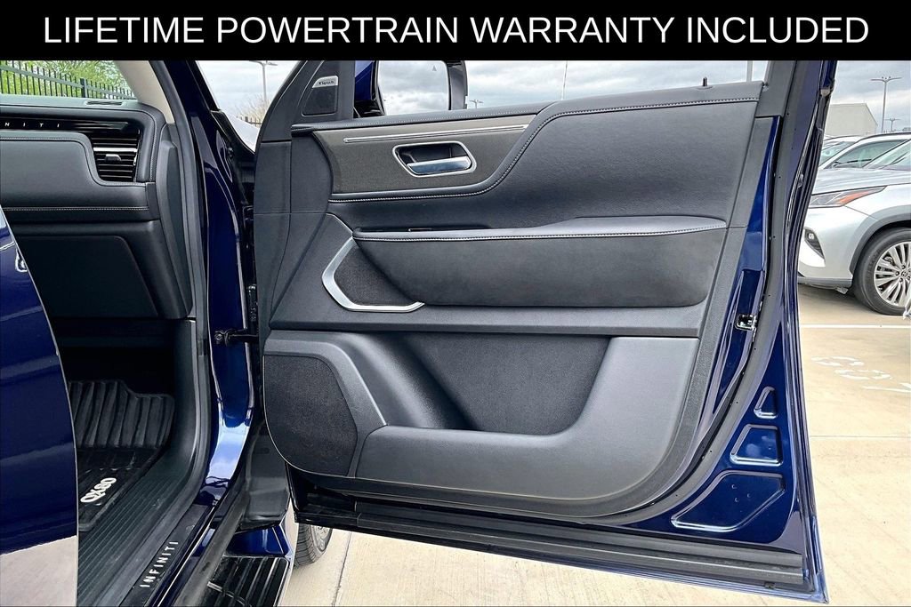 Certified 2025 INFINITI QX80 Luxe image 24