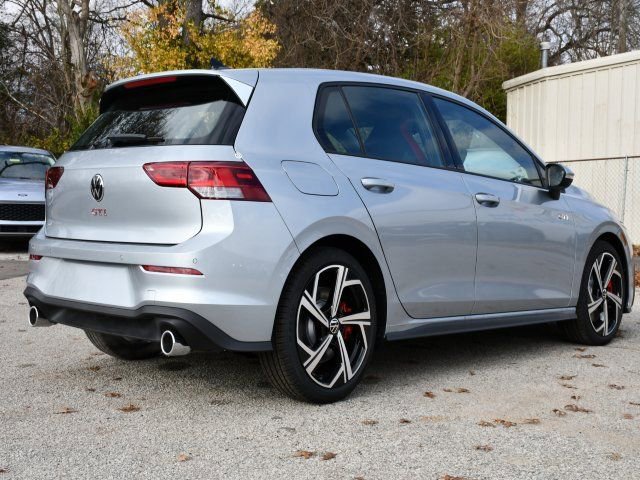 New 2026 Volkswagen GTI SE image 7