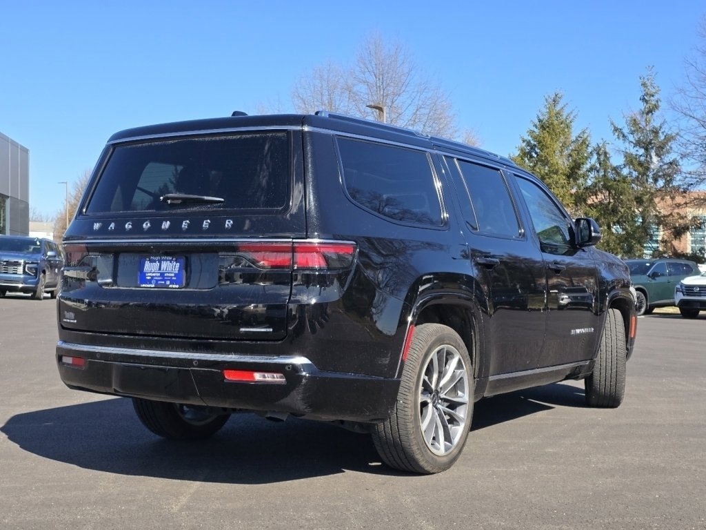 Used 2023 Jeep Wagoneer Series III w/ Premium Group I image 14