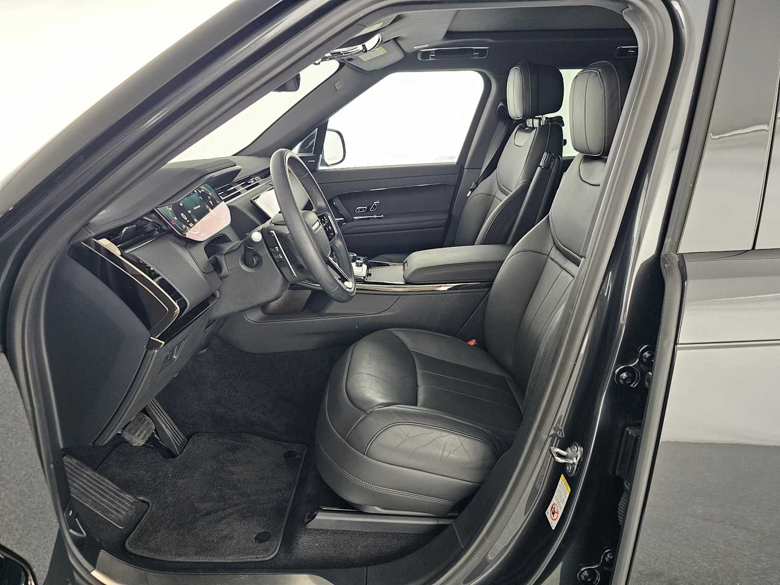 Used 2023 Land Rover Range Rover Sport SE AWD/4WD image 20