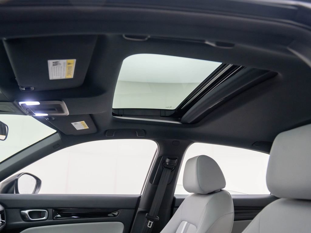 Certified 2025 Honda Civic Sport image 17