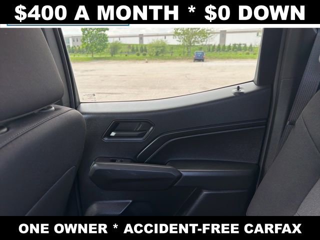 Used 2024 Chevrolet Colorado W/T RWD image 30