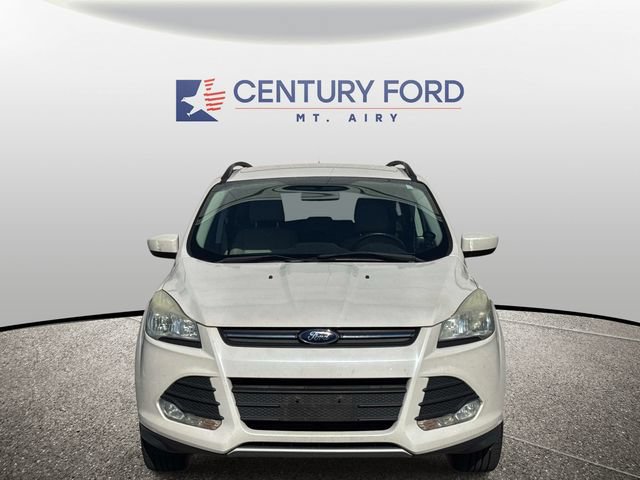 Used 2016 Ford Escape SE w/ SE Leather Comfort Package AWD/4WD image 2
