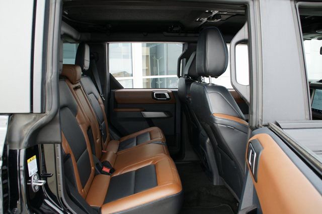 Used 2023 Ford Bronco Outer Banks image 35
