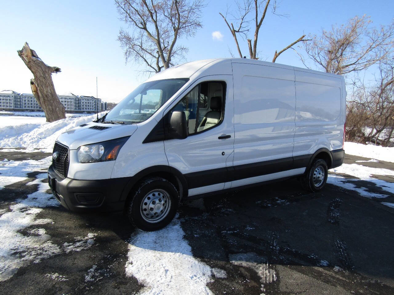 Used 2022 Ford Transit 250 250 AWD 3dr LWB Medium Roof Ca image 36