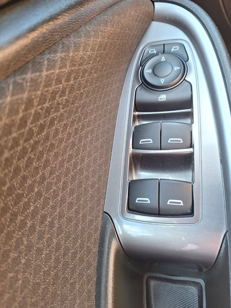 Used 2020 Chevrolet Malibu RS w/ LPO, Convenience Package 2 FWD image 18