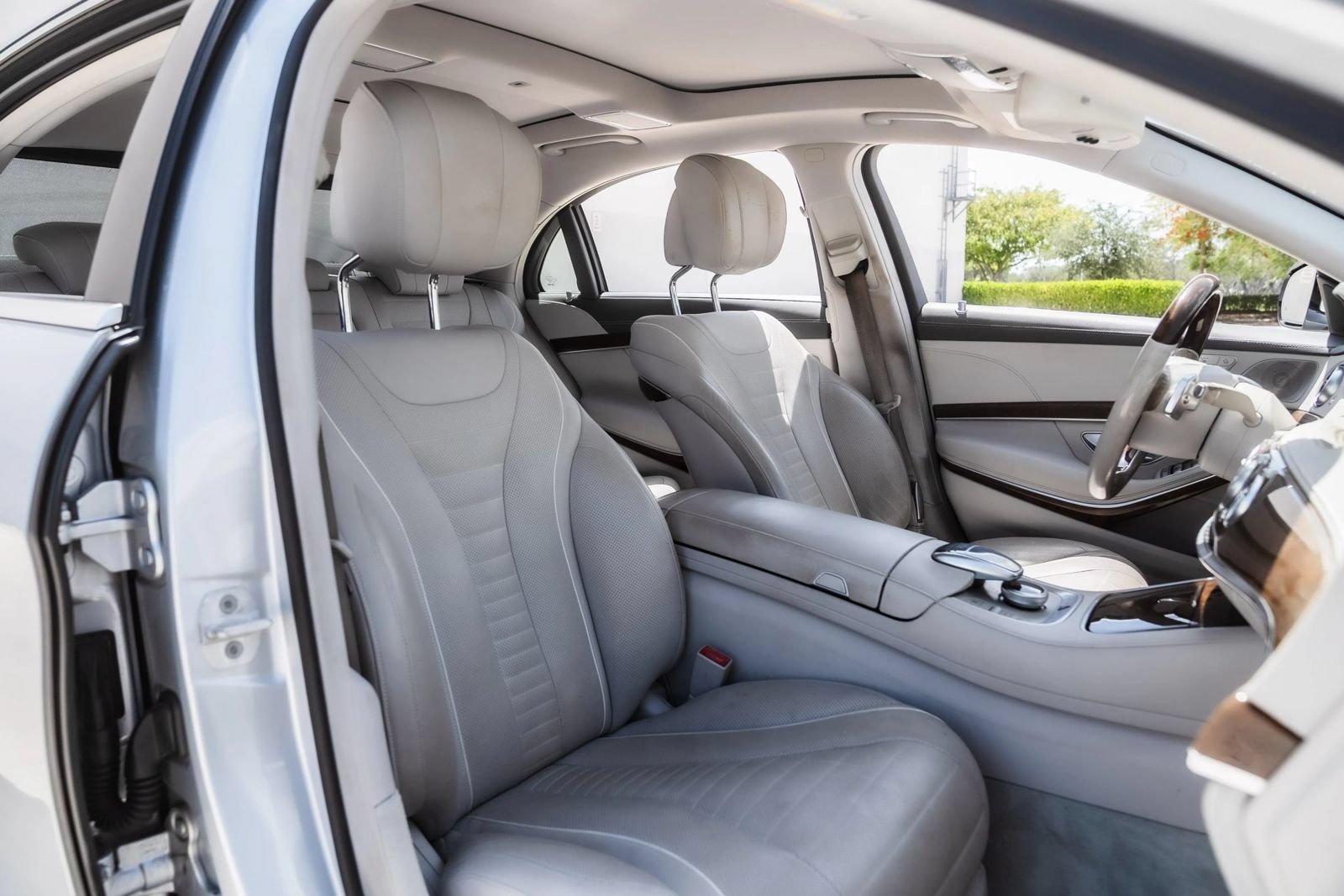 Used 2016 Mercedes-Benz S 550 Sedan image 26