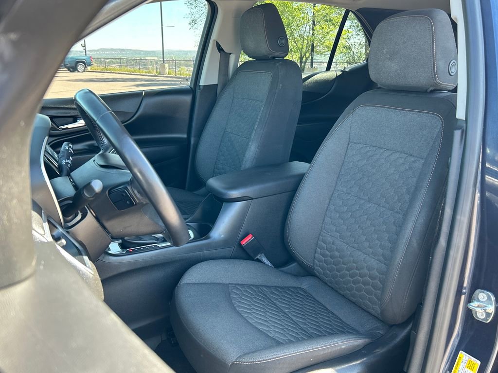 Used 2018 Chevrolet Equinox LT AWD/4WD image 16