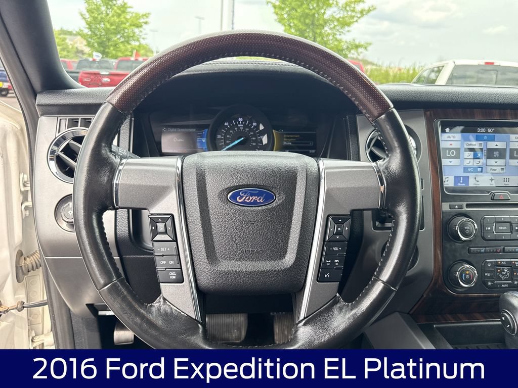Used 2016 Ford Expedition EL Platinum AWD/4WD image 19