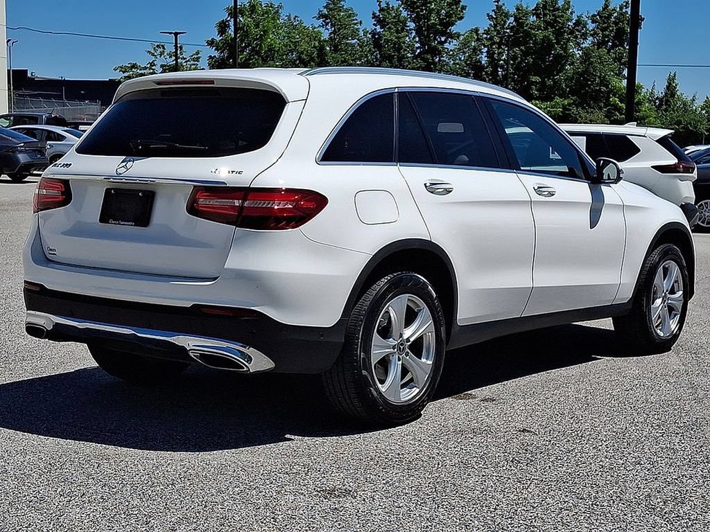 Used 2018 Mercedes-Benz GLC 300 4MATIC image 9
