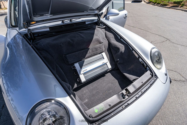 Used 1995 Porsche 911 Carrera 4 AWD/4WD image 40