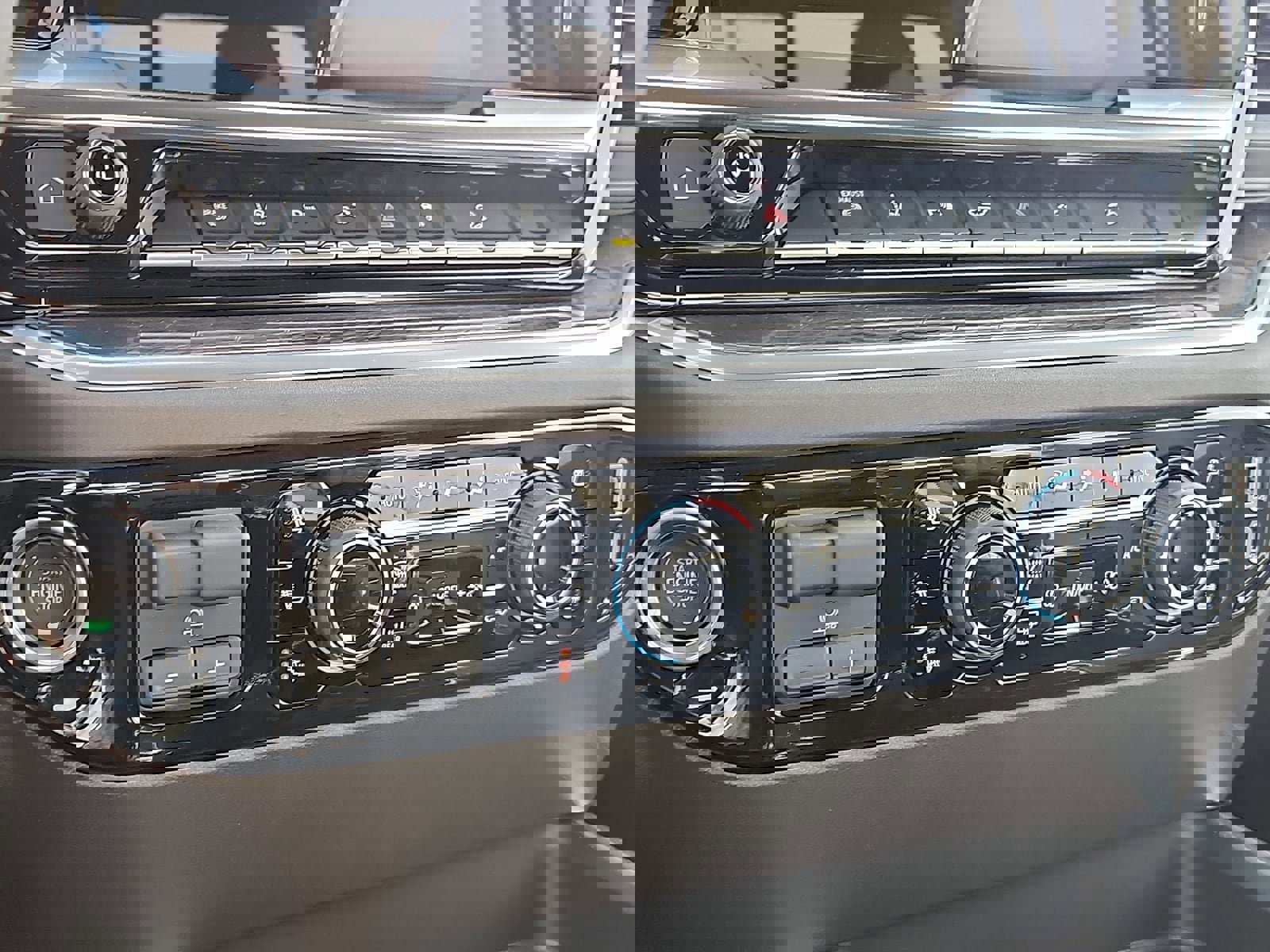 New 2026 Chevrolet Silverado 2500 LTZ w/ LTZ Premium Package image 17