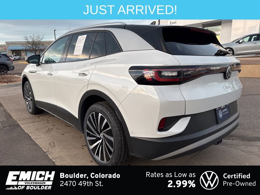Certified 2023 Volkswagen ID.4 Pro S Plus image 3