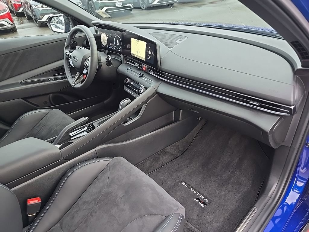 Certified 2024 Hyundai Elantra N image 32
