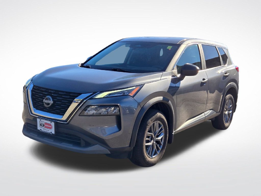 Used 2023 Nissan Rogue S AWD/4WD image 3