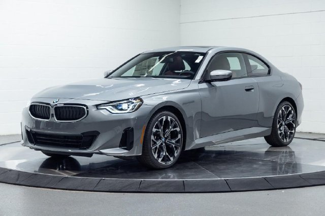 New 2026 BMW 230i xDrive Coupe w/ Premium Package AWD/4WD image 8