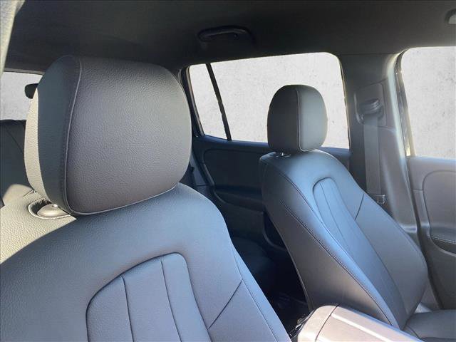 Used 2025 Mercedes-Benz GLB 250 image 20