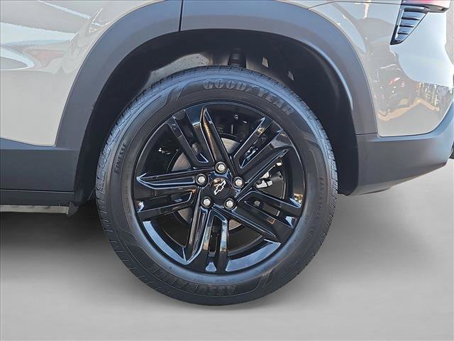 New 2026 Chevrolet Trax ACTIV w/ Driver Confidence Package FWD image 10