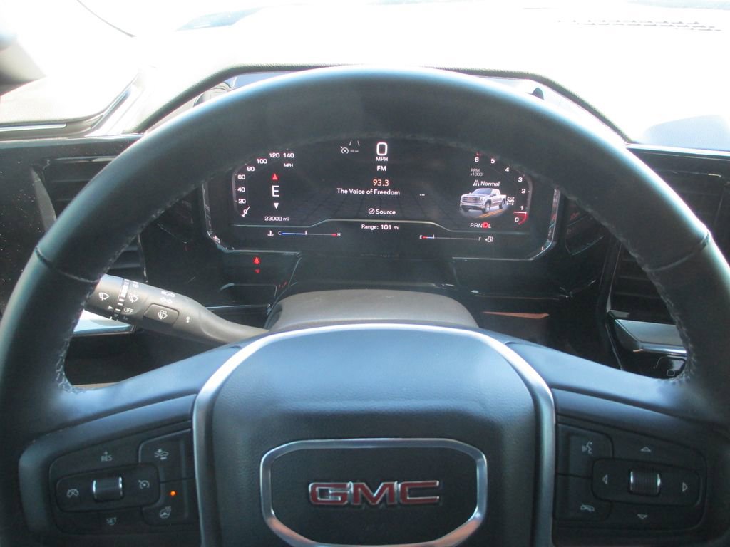 Used 2024 GMC Sierra 1500 Elevation image 28