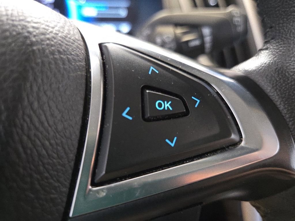 Used 2024 Ford Edge SEL AWD/4WD image 19