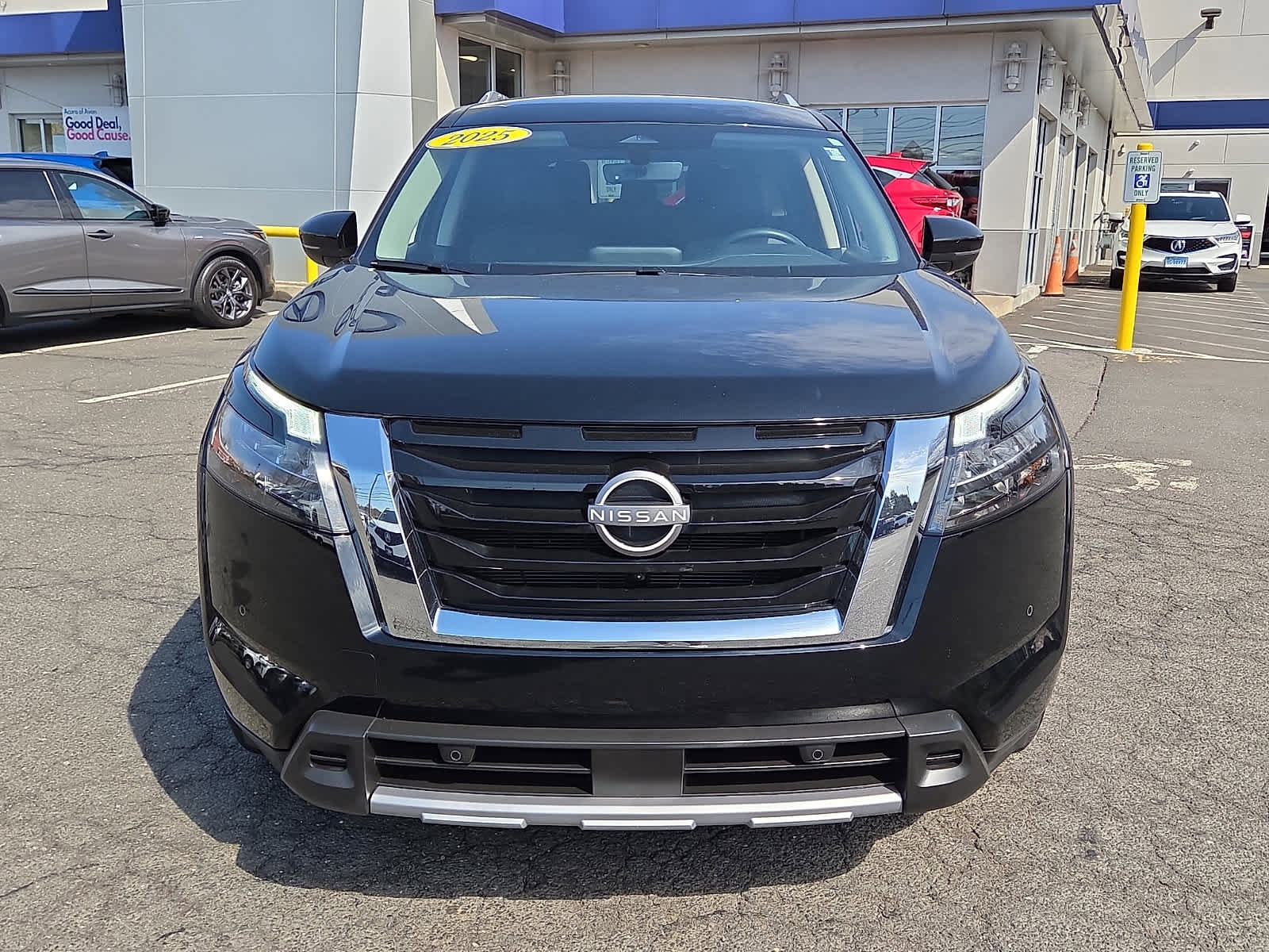 Used 2025 Nissan Pathfinder SL AWD/4WD video 2