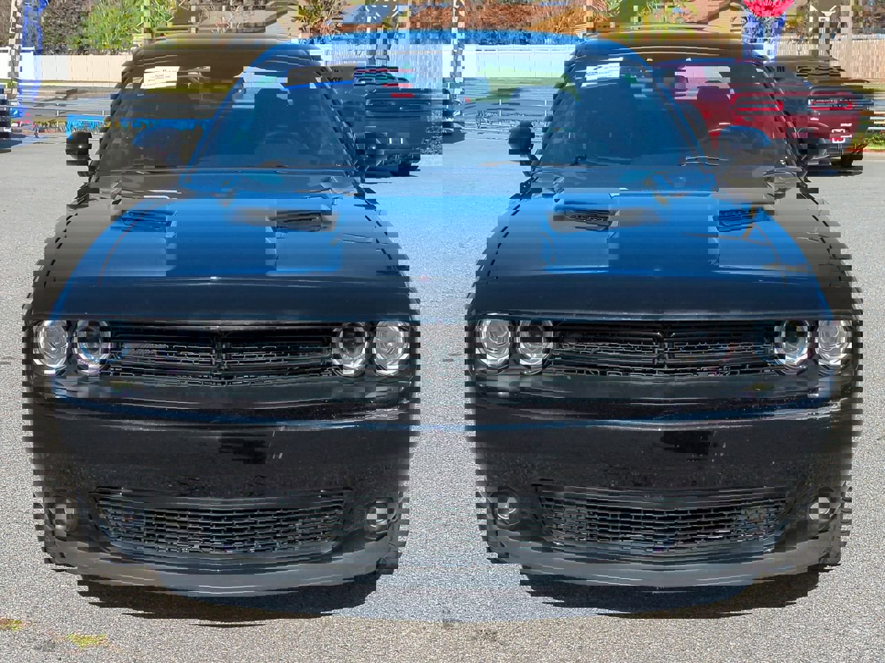 Used 2023 Dodge Challenger SXT w/ Blacktop Package image 9