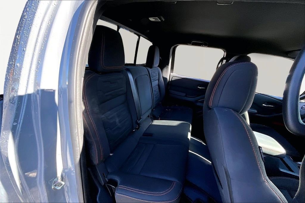 Used 2023 Nissan Frontier PRO-4X w/ Technology Package image 20