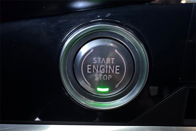 Used 2021 Chevrolet Corvette Stingray Convertible w/ Z51 Performance Package image 33