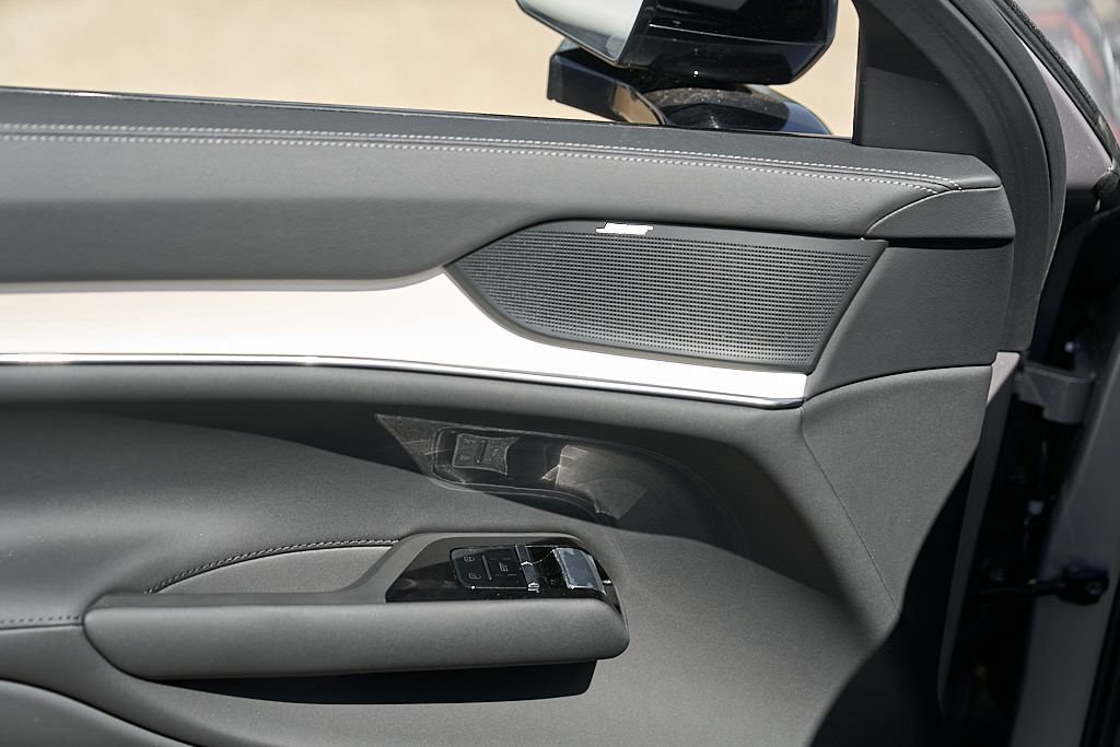 New 2026 Volvo EX90 Ultra AWD/4WD image 11