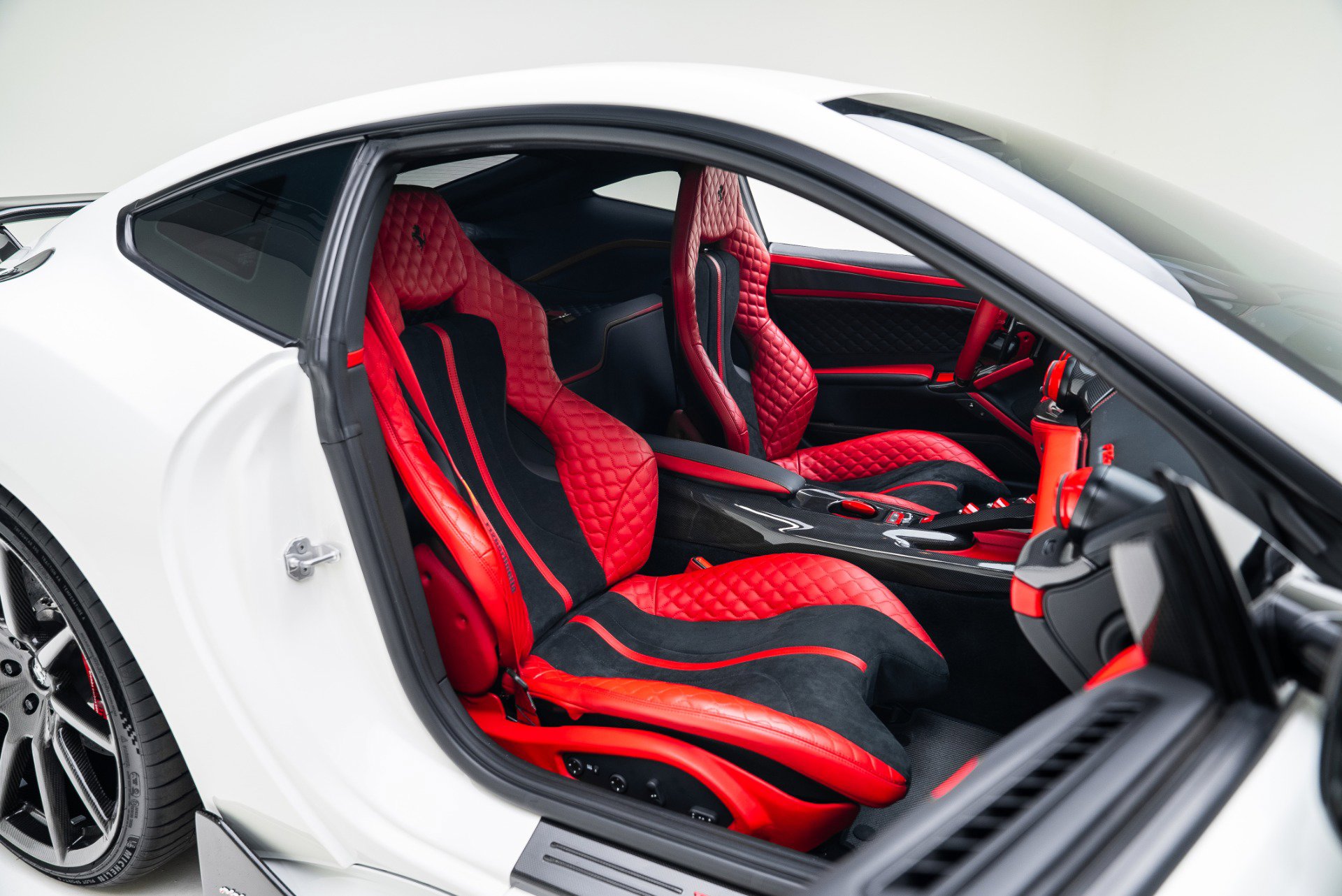 Used 2016 Ferrari F12 Berlinetta image 41