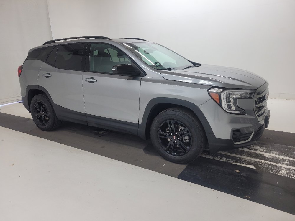 Used 2023 GMC Terrain AT4 image 11