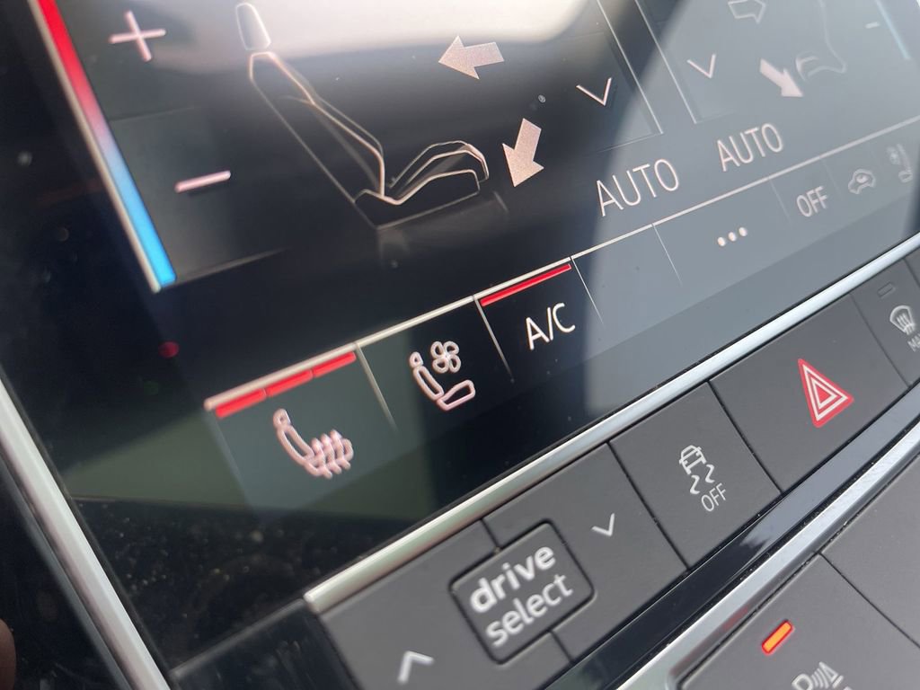 Used 2022 Audi Q8 Premium Plus image 29