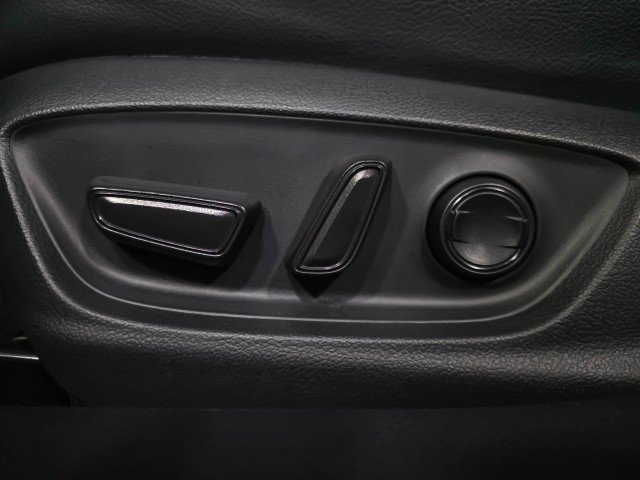 Used 2021 Toyota Camry SE w/ Carpet Mat Package (TMS) image 27