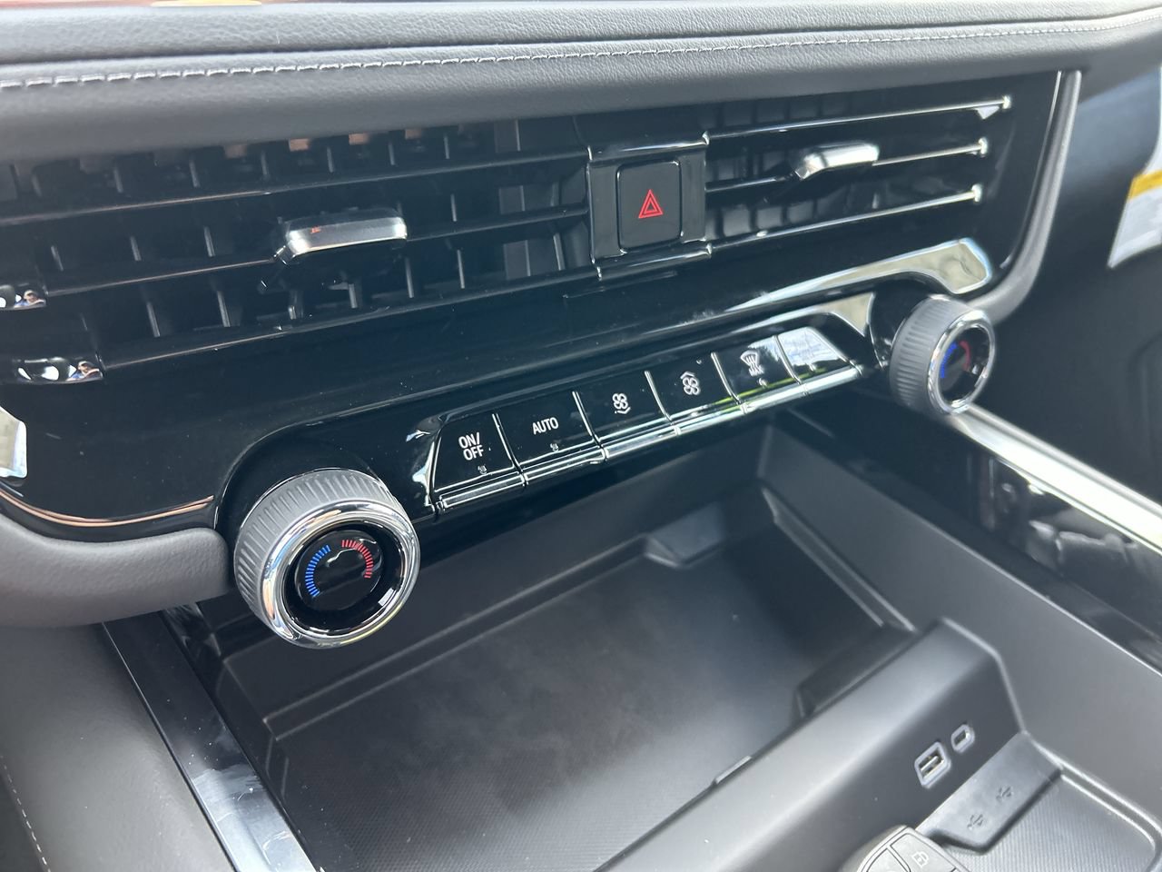 New 2026 Chevrolet Tahoe LS AWD/4WD image 28