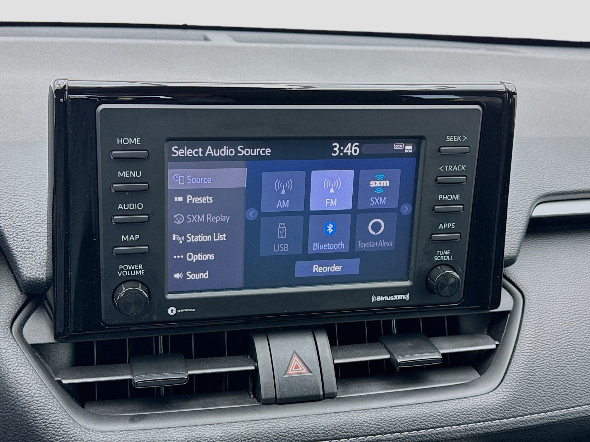 Used 2021 Toyota RAV4 XLE w/ Convenience Package FWD image 11