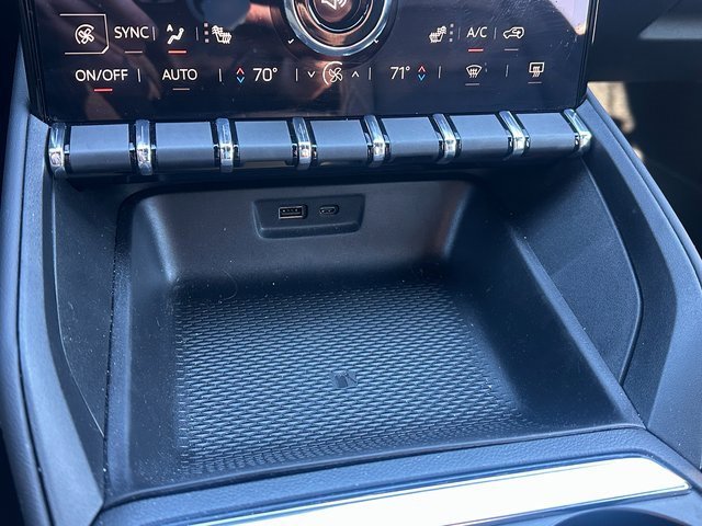 New 2025 GMC Terrain Elevation w/ Elevation Premium Package image 29