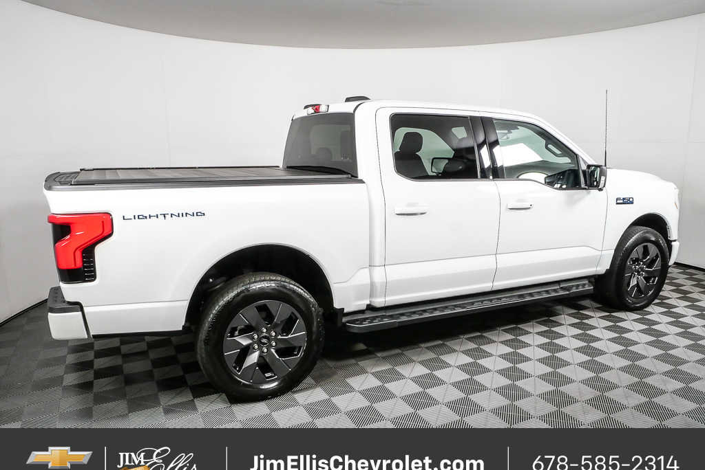 Used 2024 Ford F150 Lightning Flash AWD/4WD image 2