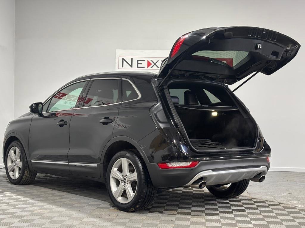 Used 2016 Lincoln MKC Premiere image 31