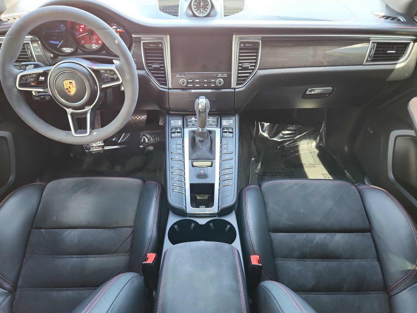 Used 2018 Porsche Macan GTS AWD/4WD image 19