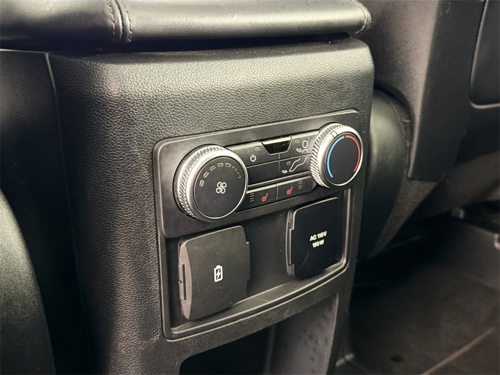 Used 2020 Ford Explorer Platinum image 23