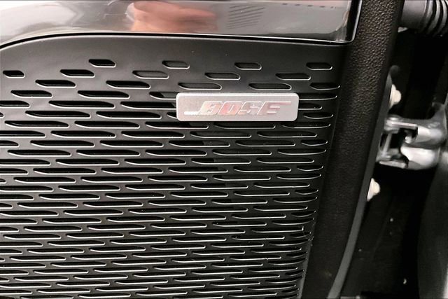 Used 2025 Chevrolet Traverse High Country image 39